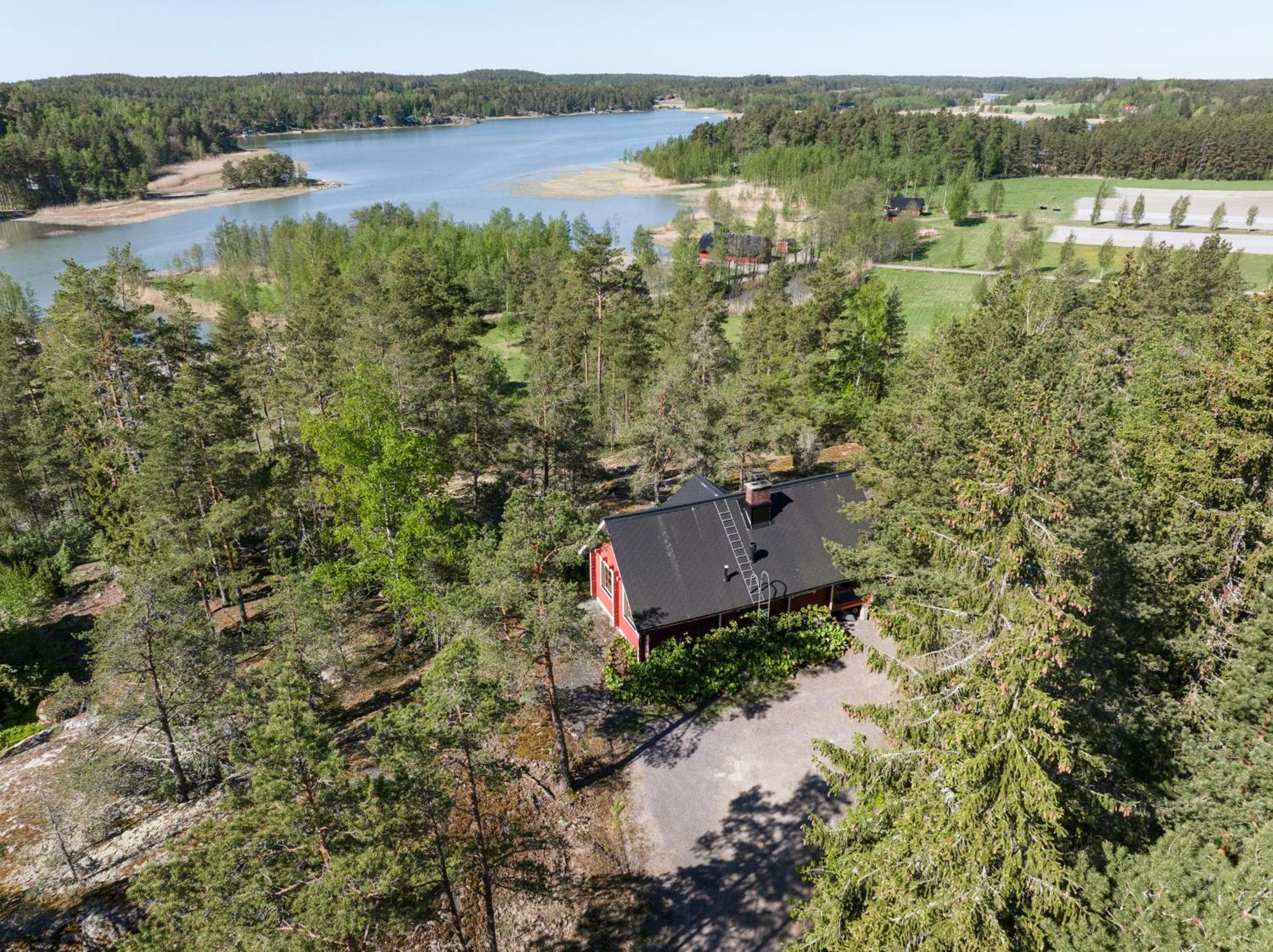 Lomahyppaeys Villa Naantali Exterior photo